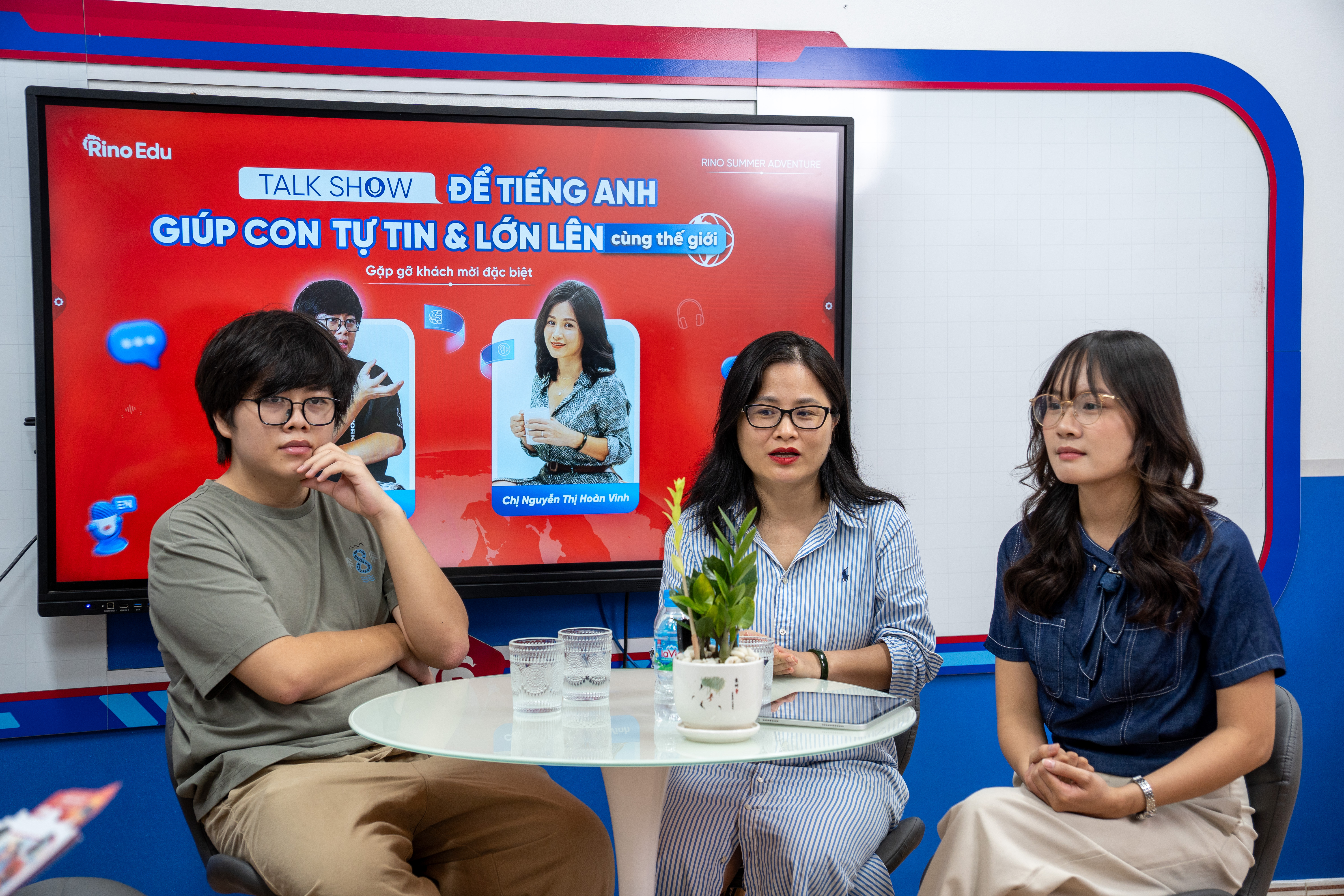 Học tiếng Anh sớm để con không 